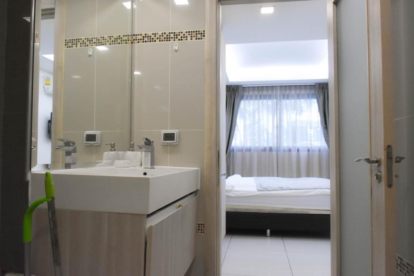 Laguna Beach Resort 1 Condominium Jomtien Beach Rum bild