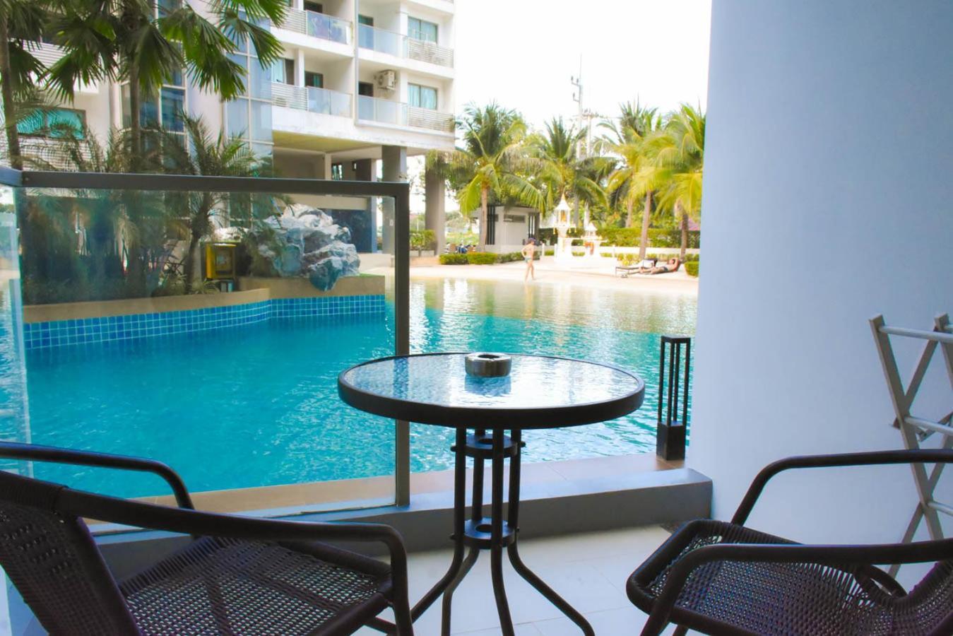 Laguna Beach Resort 1 Condominium Jomtien Beach Rum bild